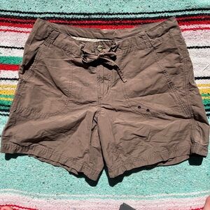 Columbia /// Brown/tan shorts for hiking, camping, out doors, summer, beach